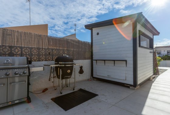 Resale - Villa - Los Balcones