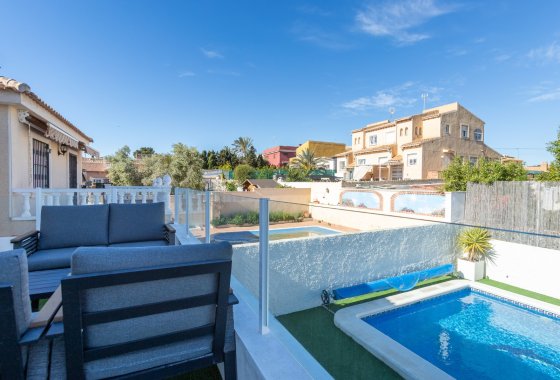 Resale - Villa - Los Balcones