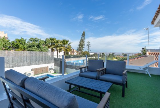 Resale - Villa - Los Balcones