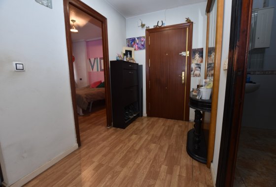Resale - Apartment / flat - Torrevieja