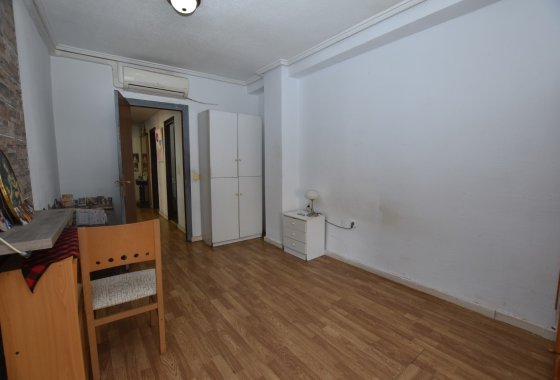 Resale - Apartment / flat - Torrevieja