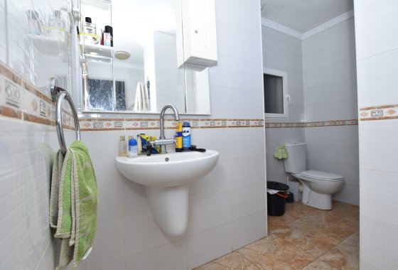 Resale - Apartment / flat - Torrevieja