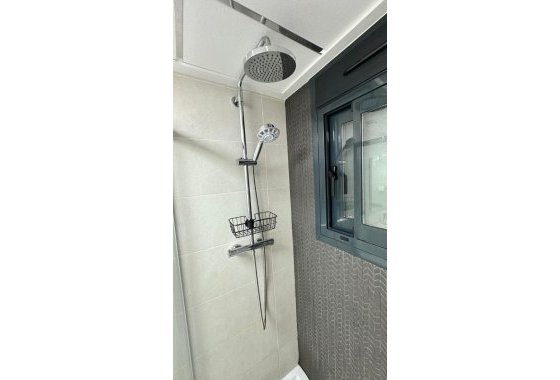 Reventa - Apartamento / piso - Torrevieja - Calas Blancas