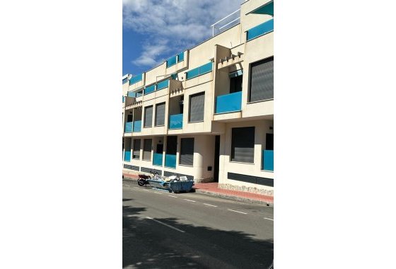 Reventa - Apartamento / piso - Torrevieja - Calas Blancas