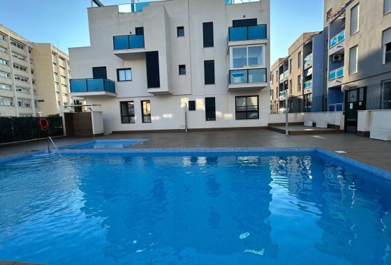Reventa - Apartamento / piso - Torrevieja - Calas Blancas