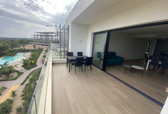 Reventa - Apartamento / piso - Las Colinas Golf - LAS COLINAS GOLF RESORT