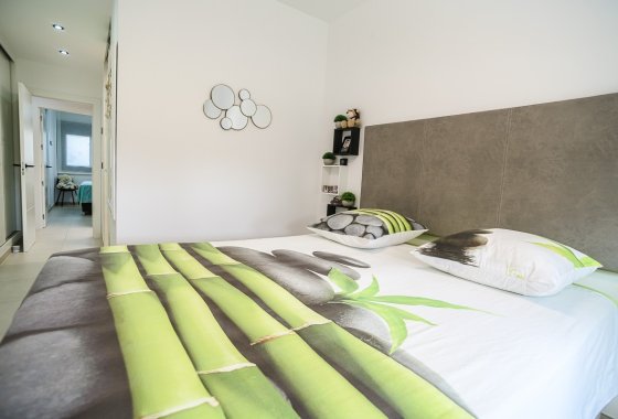 Reventa - Apartamento / piso - Pilar de la Horadada - Lo Romero Golf