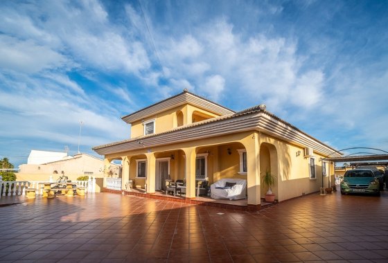 Reventa - Villa - Torrevieja - LOS BALCONES - LOS ALTOS