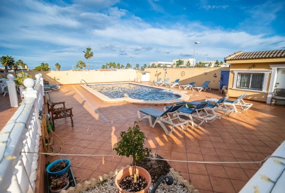 Reventa - Villa - Torrevieja - LOS BALCONES - LOS ALTOS