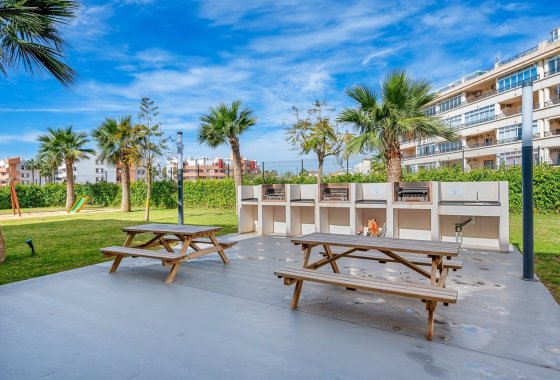 Återförsäljning - Lägenhet / lägenhet - Playa Flamenca