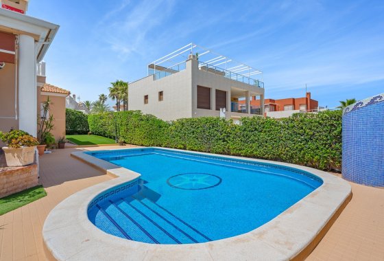 Reventa - Villa - Torrevieja - La Mata