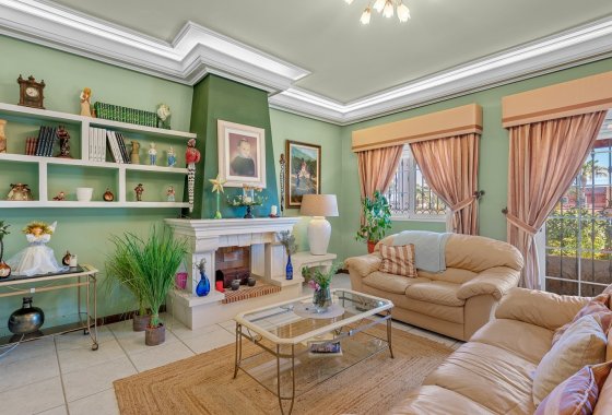 Reventa - Villa - Torrevieja - La Mata