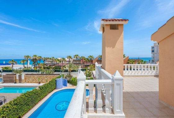 Reventa - Villa - Torrevieja - La Mata