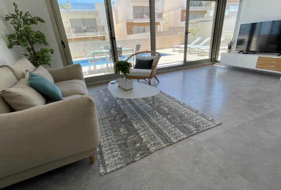 Resale - Villa - Villamartín