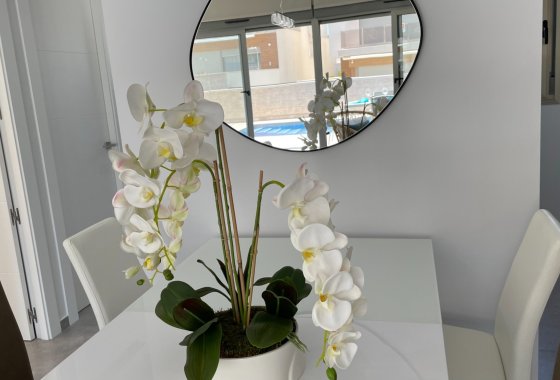 Resale - Villa - Villamartín