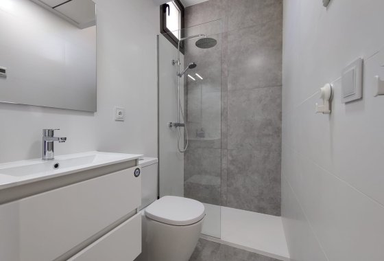 Resale - Villa - Villamartín