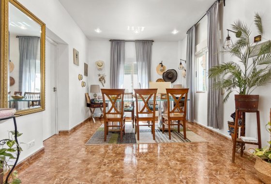Resale - Villa - Ciudad Quesada