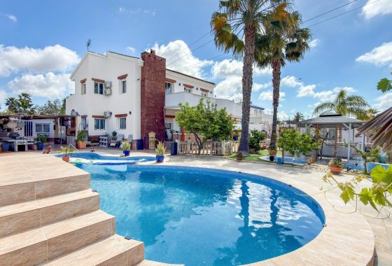 Resale - Villa - Ciudad Quesada