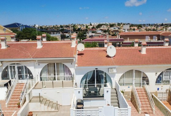 Resale - Townhouse - Ciudad Quesada