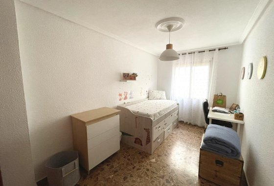 Resale - Apartment / flat - Rojales