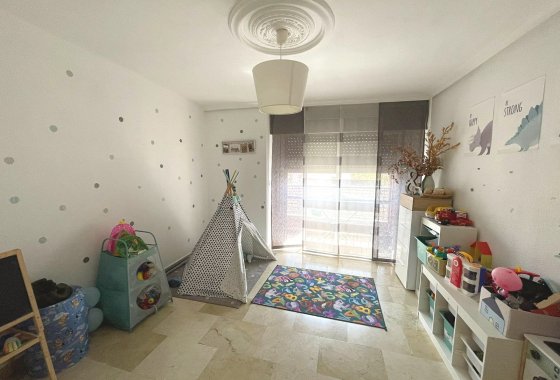 Resale - Apartment / flat - Rojales