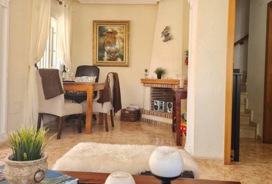 Reventa - Villa - Villamartín