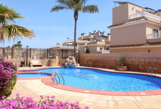 Reventa - Villa - Villamartín
