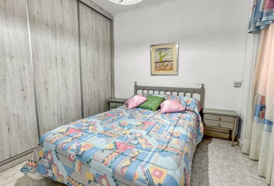 Resale - Apartment / flat - Torrevieja - Playa de los Locos
