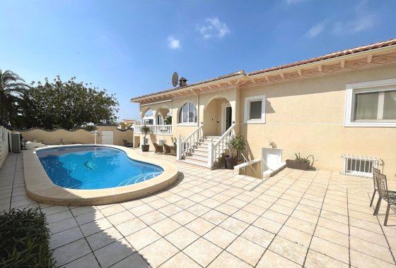 Resale - Villa - Ciudad Quesada