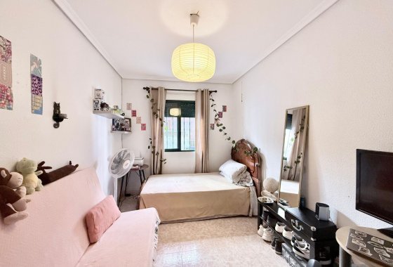 Reventa - Apartamento / piso - Torrevieja - Playa del Cura