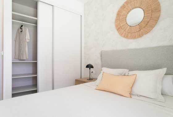 Obra nueva - Apartamento / piso - Torrevieja