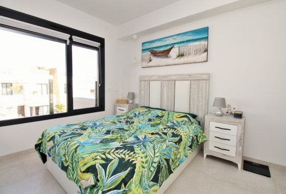 Resale - Townhouse - Villamartín