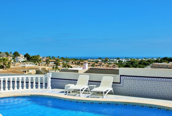 Resale - Villa - Villamartín