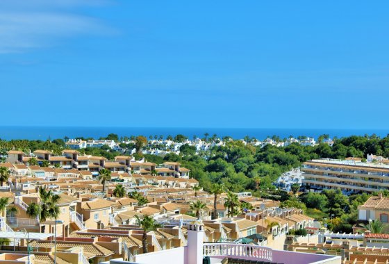 Resale - Villa - Villamartín