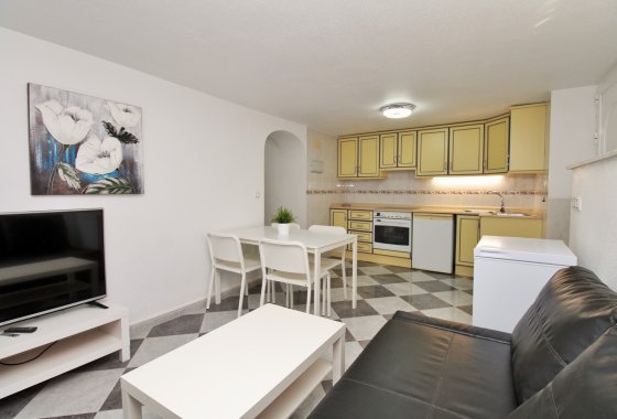Resale - Villa - Villamartín
