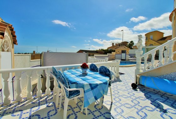 Resale - Villa - Villamartín