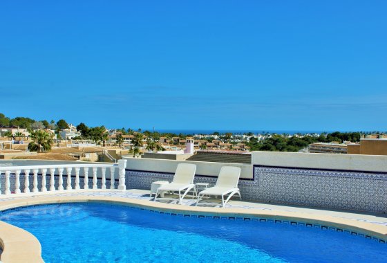 Resale - Villa - Villamartín