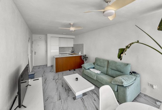 Återförsäljning - Lägenhet / lägenhet - Orihuela Costa - Punta Prima