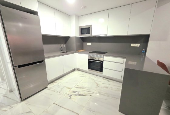Reventa - Apartamento / piso - Torrevieja - Center