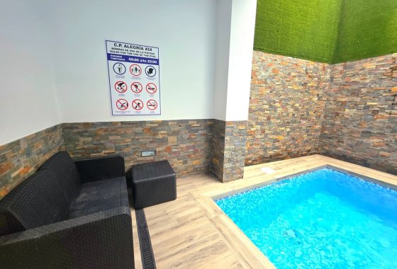 Reventa - Apartamento / piso - Torrevieja - Center