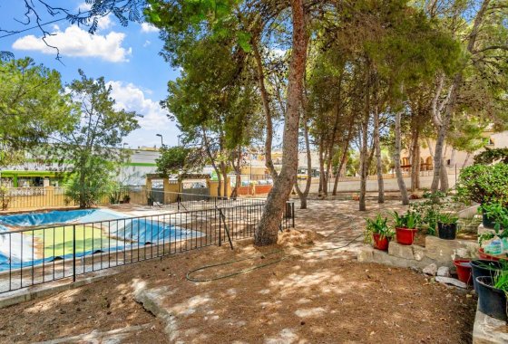 Reventa - Villa - Torrevieja - Los Balcones