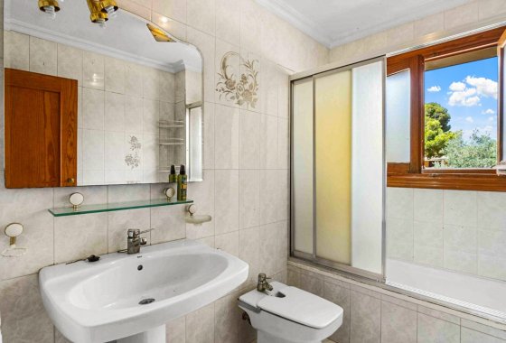 Reventa - Villa - Torrevieja - Los Balcones