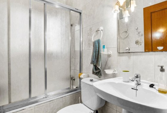 Reventa - Villa - Torrevieja - Los Balcones
