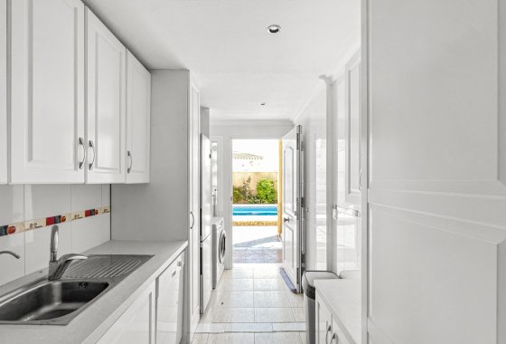Resale - Apartment / flat - Orihuela Costa - Playa Flamenca