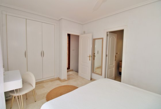Reventa - Adosado - Villamartín - Pau 8
