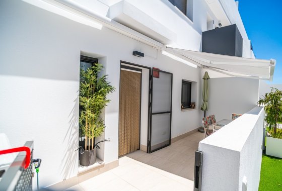 Resale - Apartment / flat - Torrevieja - LOS BALCONES - LOS ALTOS