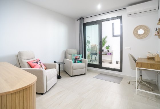 Resale - Apartment / flat - Torrevieja - LOS BALCONES - LOS ALTOS