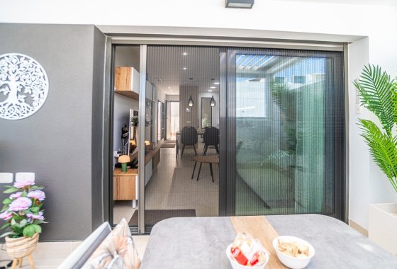 Resale - Apartment / flat - Torrevieja - LOS BALCONES - LOS ALTOS