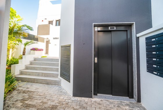 Resale - Apartment / flat - Torrevieja - LOS BALCONES - LOS ALTOS