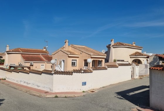 Reventa - Villa - Ciudad Quesada - Benimar